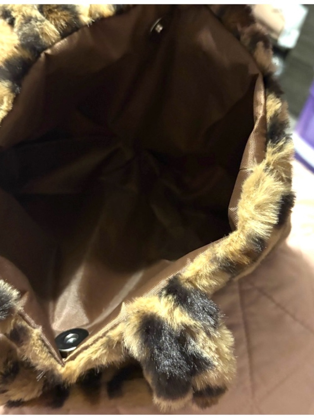 Hello Kitty Leopard Print Plush Tote Bag- faux fur- brand new! - Picture 6 of 7